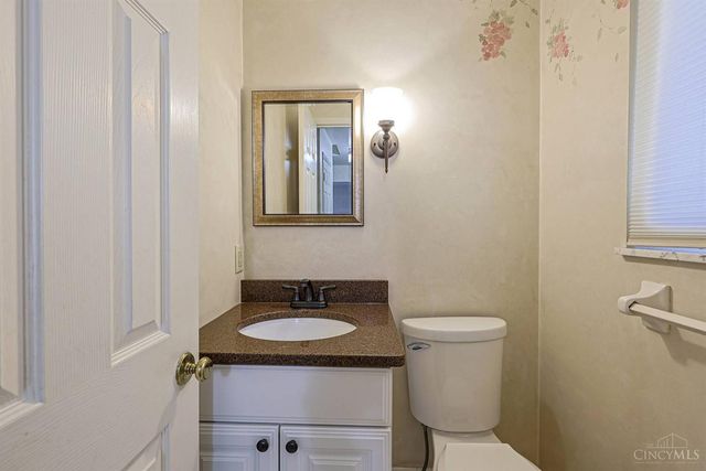 4119 Stonecreek Way, Sharonville, OH 45241