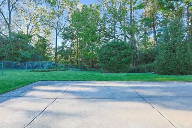4119 Stonecreek Way, Sharonville, OH 45241