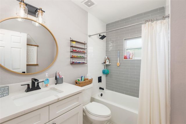 1015 E CRAWFORD STREET, Tampa, FL 33604