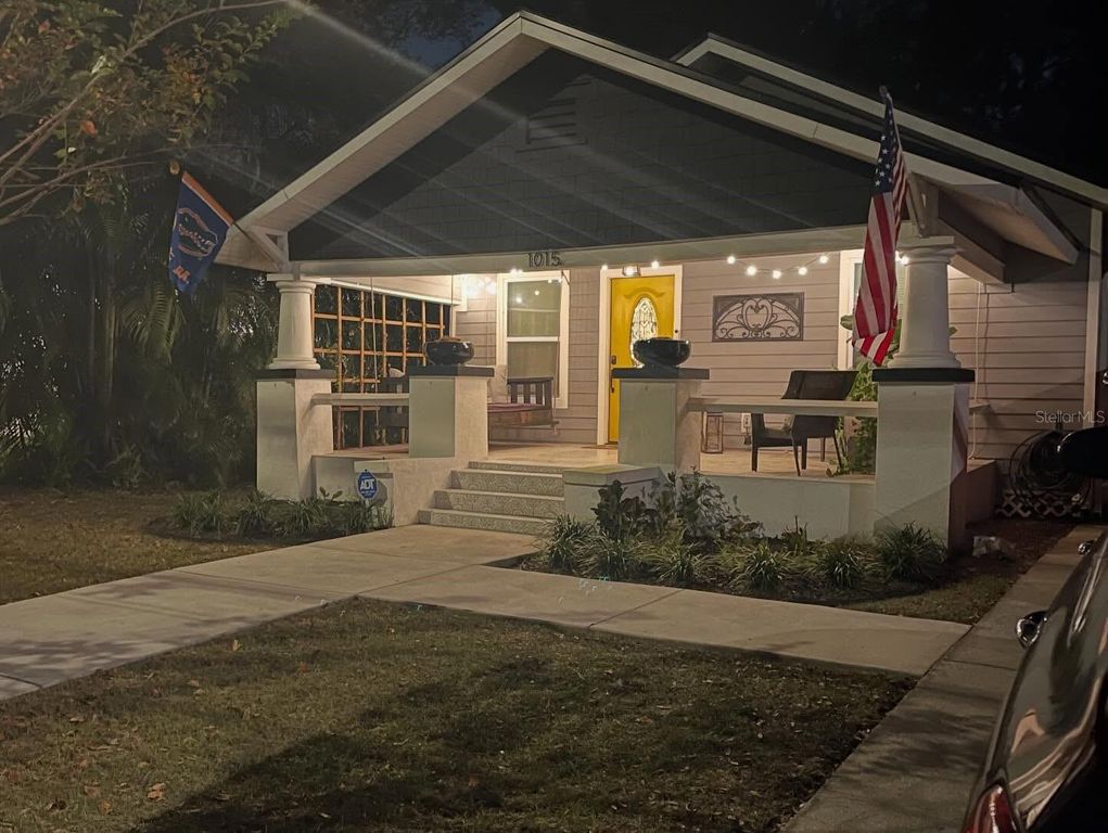 1015 E CRAWFORD STREET, Tampa, FL 33604