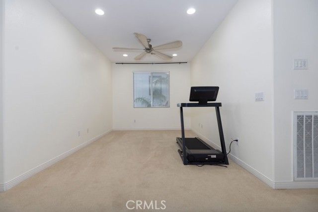 63 Volta Del Tintori, Lake Elsinore, CA 92532