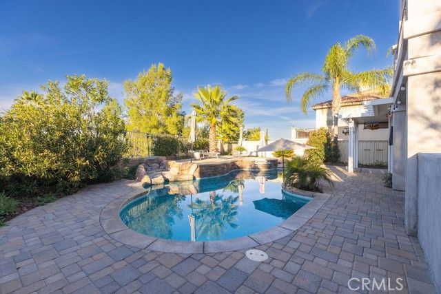 63 Volta Del Tintori, Lake Elsinore, CA 92532