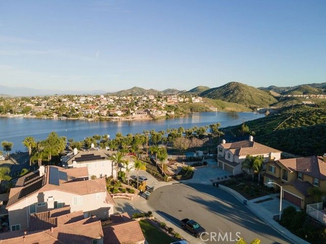 63 Volta Del Tintori, Lake Elsinore, CA 92532