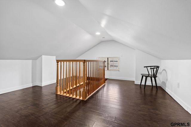 5010 Lafayette Avenue, Omaha, NE 68132