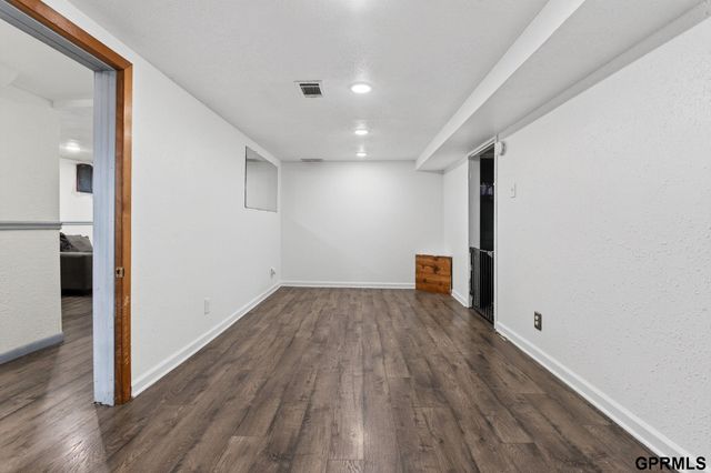 5010 Lafayette Avenue, Omaha, NE 68132