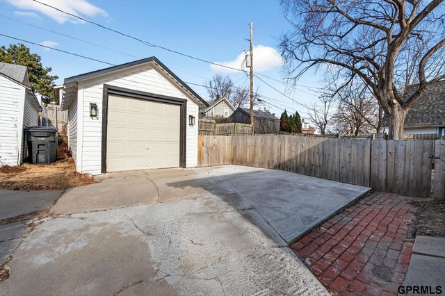 5010 Lafayette Avenue, Omaha, NE 68132