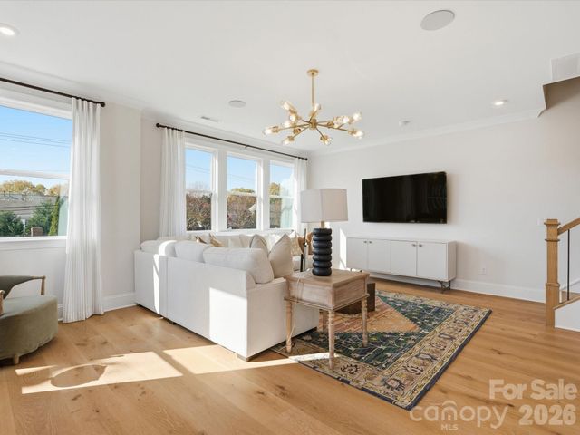 8034 Thimbleweed Circle, Charlotte, NC 28277