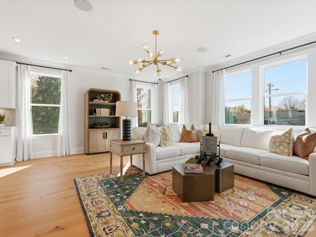 8034 Thimbleweed Circle, Charlotte, NC 28277