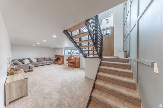 5492 S 825 E, South Ogden, UT 84405