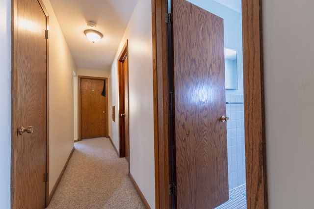 1803 10th Street NW, New Brighton, MN 55112