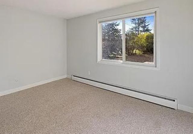 1803 10th Street NW, New Brighton, MN 55112