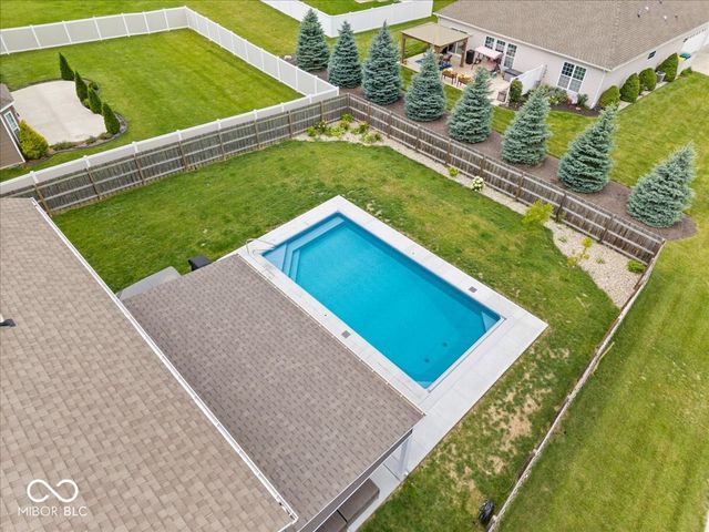 8198 Kilborn Way, Avon, IN 46123