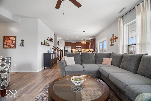 8198 Kilborn Way, Avon, IN 46123