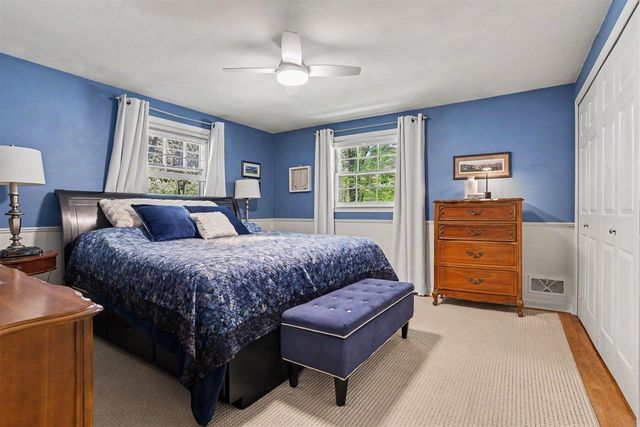 1029 Dobbin Drive, Kalamazoo, MI 49006