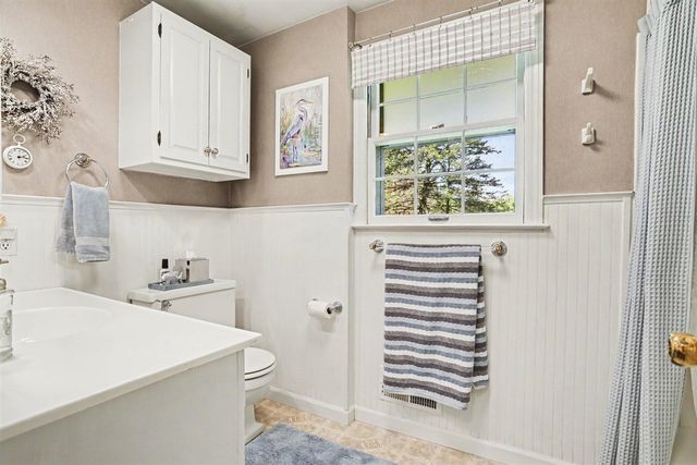 1029 Dobbin Drive, Kalamazoo, MI 49006