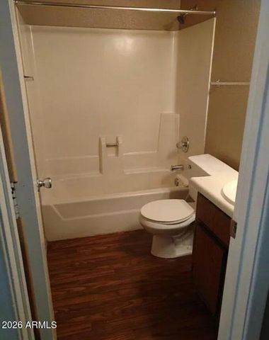 2838 E LE MARCHE Avenue, Phoenix, AZ 85032