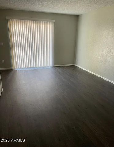 2838 E LE MARCHE Avenue, Phoenix, AZ 85032