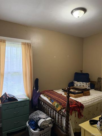374 Woodworth Street, Marine City, MI 48039