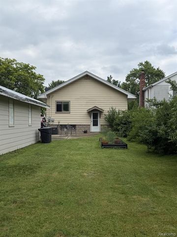 374 Woodworth Street, Marine City, MI 48039
