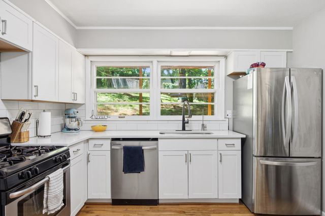 1311 Brockton Drive, Signal Mountain, TN 37377