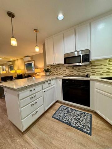 1562 Camino Del Mar 643, Del Mar, CA 92014