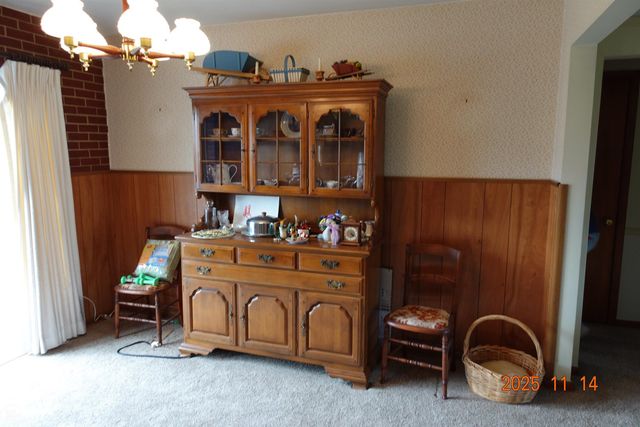 28413 RUEHLE Street, St Clair Shores, MI 48081