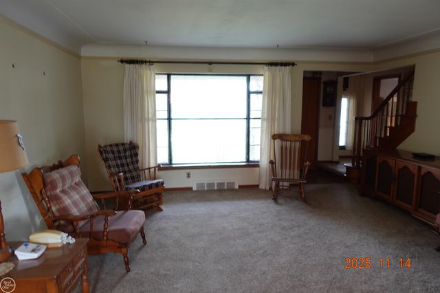 28413 RUEHLE Street, St Clair Shores, MI 48081