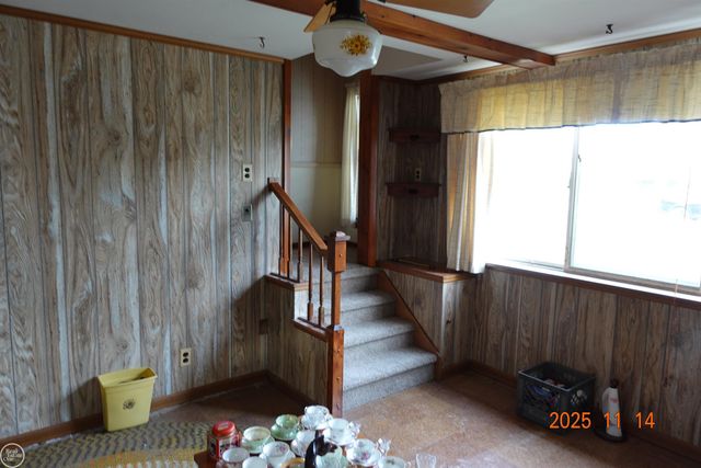 28413 RUEHLE Street, St Clair Shores, MI 48081