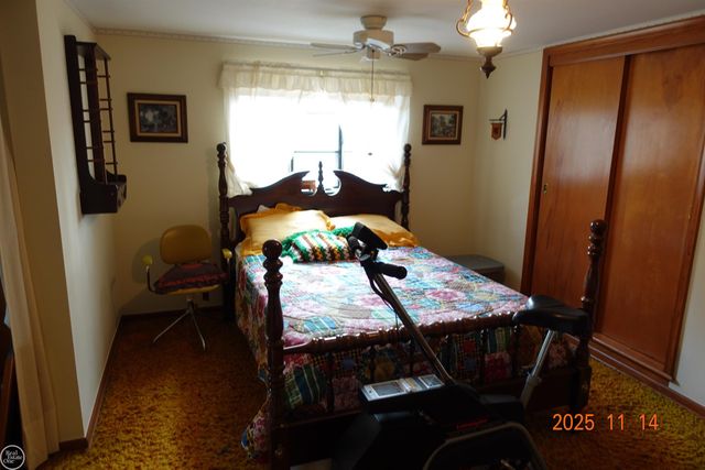 28413 RUEHLE Street, St Clair Shores, MI 48081