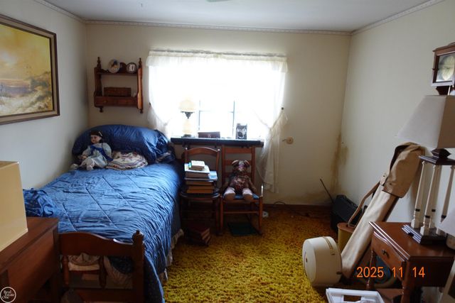 28413 RUEHLE Street, St Clair Shores, MI 48081