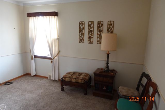 28413 RUEHLE Street, St Clair Shores, MI 48081