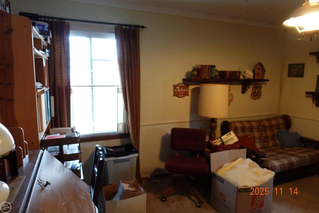 28413 RUEHLE Street, St Clair Shores, MI 48081