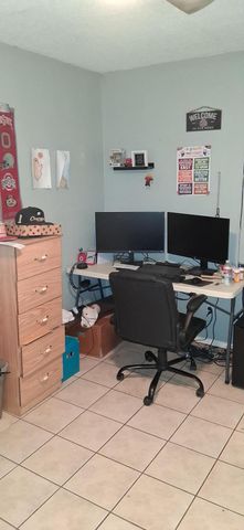 1518 80th Street NW, Grove, OK 74344