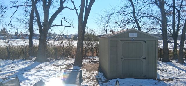 1518 80th Street NW, Grove, OK 74344