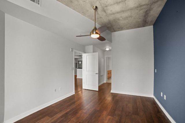 360 Nueces ST 1805, Austin, TX 78701