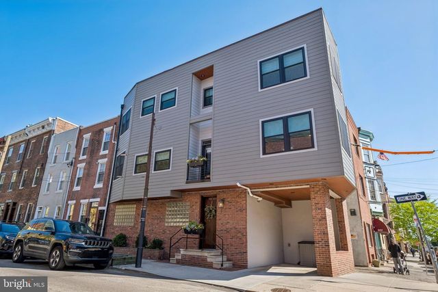 801 S 8TH ST, Philadelphia, PA 19147