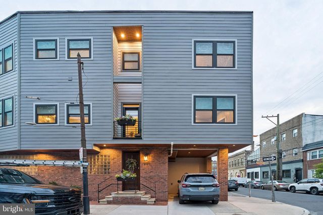 801 S 8TH ST, Philadelphia, PA 19147