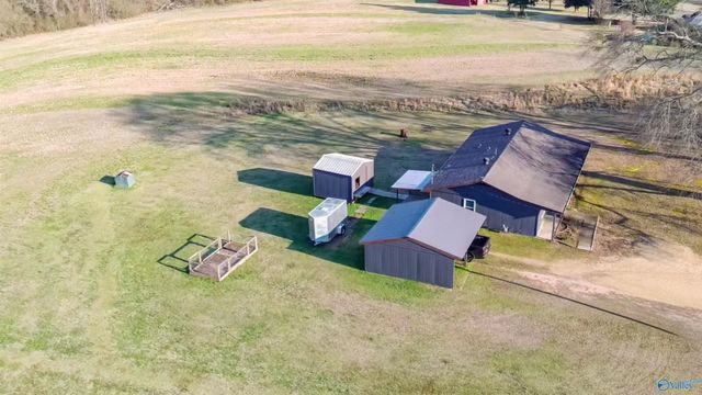 3363 Crews Road County Highway 49, Sulligent, AL 35586