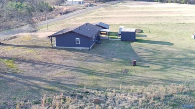 3363 Crews Road County Highway 49, Sulligent, AL 35586