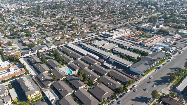 134 S Magnolia Avenue 4C, Anaheim, CA 92804