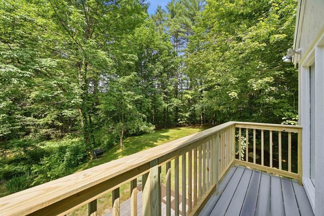 135 Lower Straw Road, Hopkinton, NH 03229