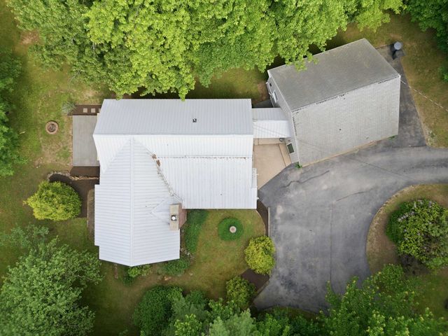 135 Lower Straw Road, Hopkinton, NH 03229