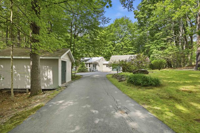135 Lower Straw Road, Hopkinton, NH 03229