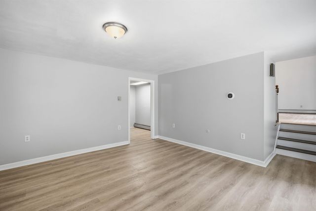 135 Lower Straw Road, Hopkinton, NH 03229