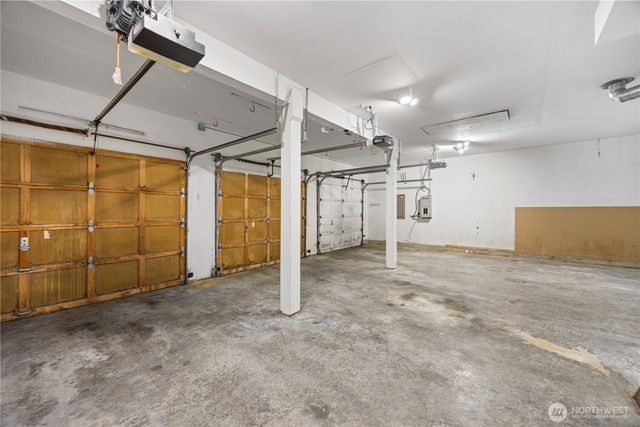 1000 NE Mount Ellinor Court, Poulsbo, WA 98370