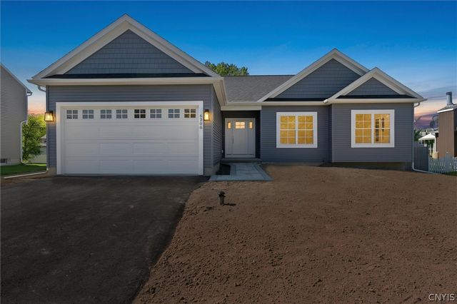 6380 Finish Line Trail, Cicero, NY 13029