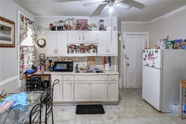 3048 Seymour Avenue, Cleveland, OH 44113