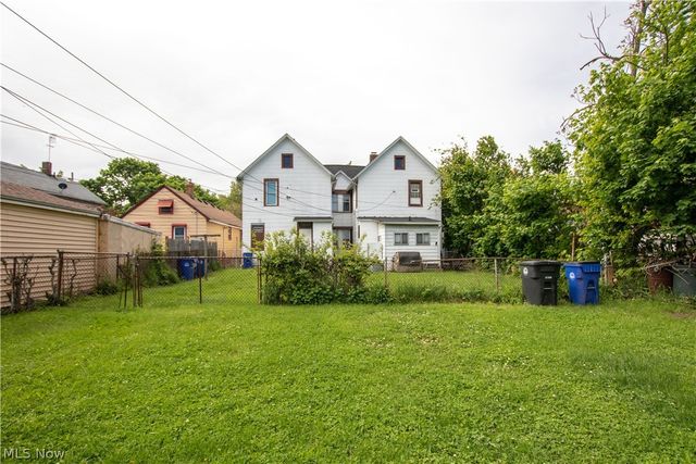 3048 Seymour Avenue, Cleveland, OH 44113