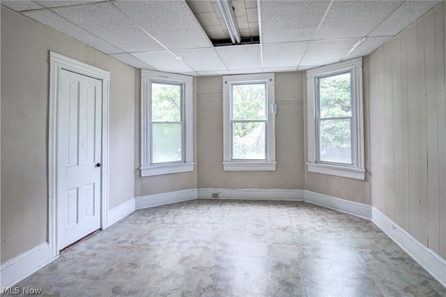 3048 Seymour Avenue, Cleveland, OH 44113