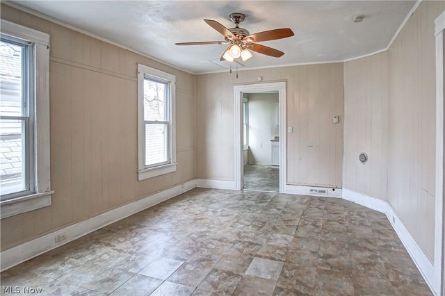 3048 Seymour Avenue, Cleveland, OH 44113